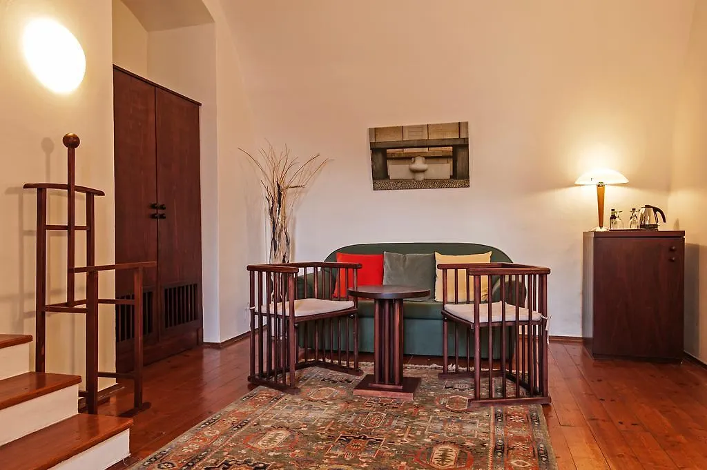فندق Domus Henrici براغ 4*,  جمهورية التشيك